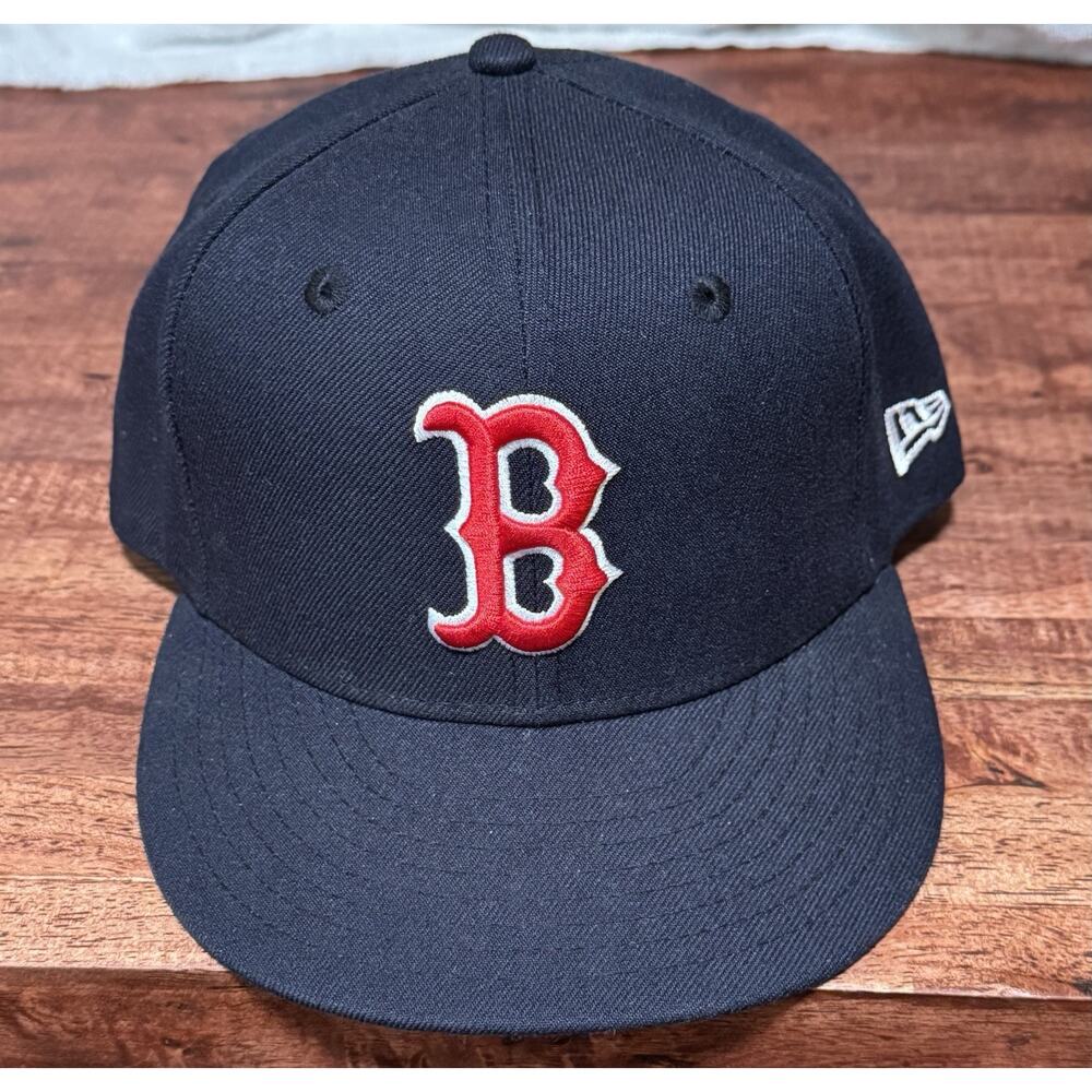 Boston Red Sox New Era 59Fifty Cap Official On Field Fitted Hat Size 7 1/4